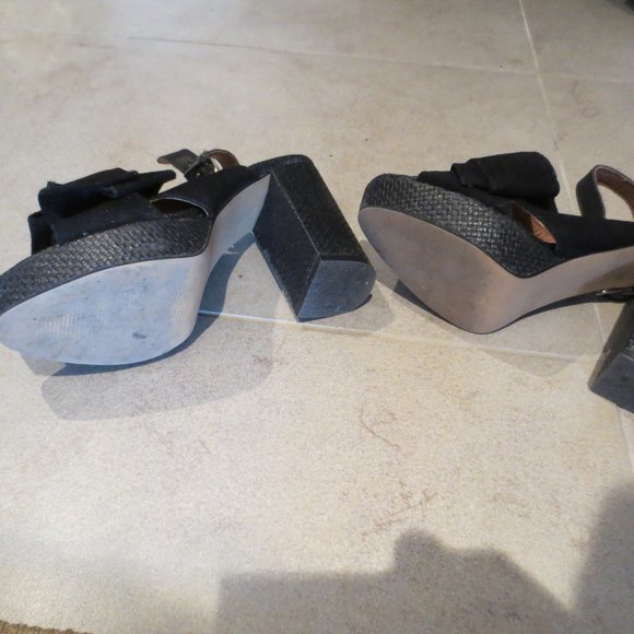 GIOSEPPO Open Toe Heels - LIKE NEW - Picture 6 of 13